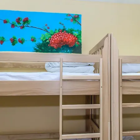 Hostel Botanic Globus *