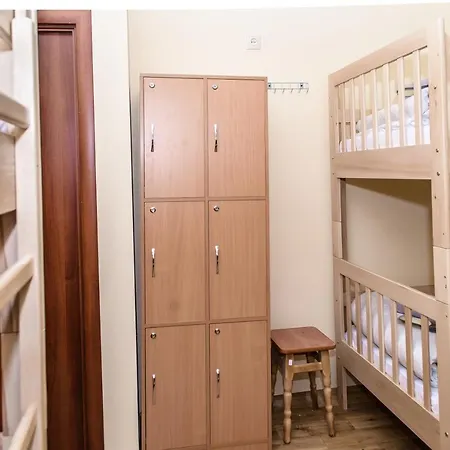 Hostel Botanic Globus Kiev